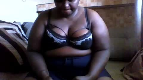 Snapshot of kayrabunnie chatting on 14, 10, 2025 kayrabunnie online show from 14, 10, 2025