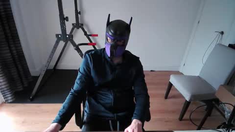 Neon online show from 2, 2, 2026