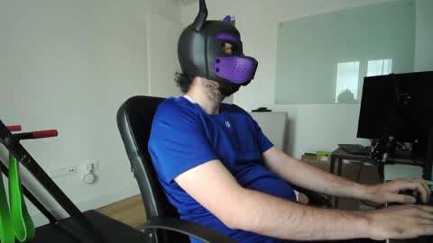 Snapshot of kaywolf89 chatting on 10, 5, 2026 Neon online show from 10, 5, 2026