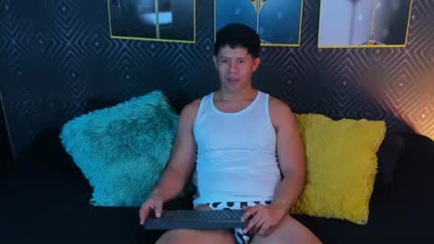 Snapshot of kazuya_nakamura chatting on 8, 8, 2026 kazuya online show from 8, 8, 2026