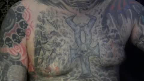 Snapshot of keeeeeeeeeeeeef chatting on 4, 1, 2025 keeeeeeeeeeeeef online show from 4, 1, 2025