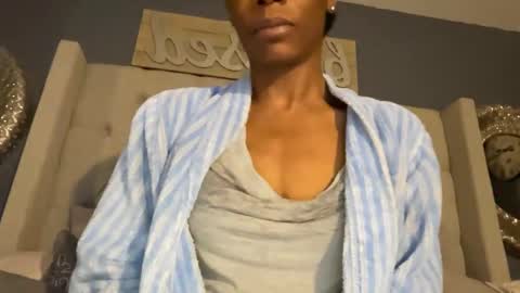 Snapshot of keephimcum69me chatting on 8, 10, 2025 Keephimcum69me online show from 8, 10, 2025