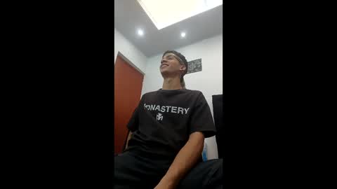 Snapshot of keibim_tubebe chatting on 15, 5, 2026 keibim_tubebe online show from 15, 5, 2026