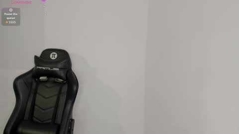 Keily brox online show from 11, 10, 2025