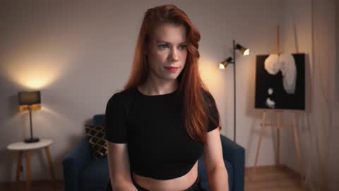 keira_knight online show from 4, 10, 2025