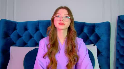 Keira online show from 25, 2, 2025