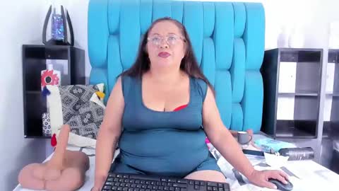 Snapshot of keiralennox chatting on 8, 3, 2025 online show from 8, 3, 2025