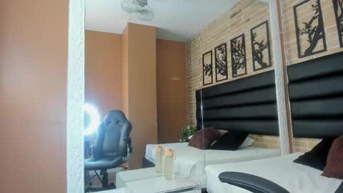 keisy_sanchez online show from 21, 11, 2025