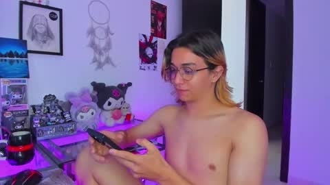 Keita moon online show from 10, 2, 2026