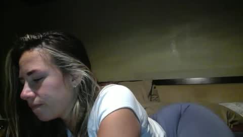 Snapshot of kekes2015 chatting on 12, 11, 2025 kekes2015 online show from 12, 11, 2025