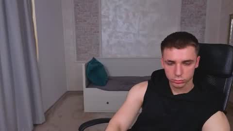 Snapshot of kellenwest chatting on 23, 6, 2026 KellenWest online show from 23, 6, 2026