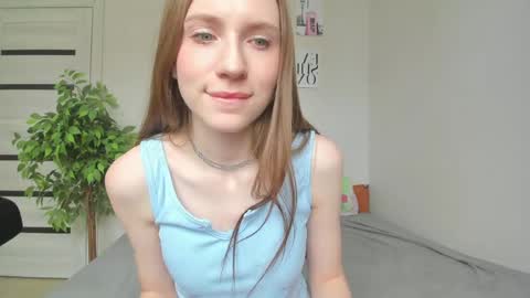 kelly_gerzikaaa online show from 17, 5, 2026