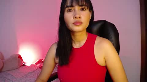 Snapshot of kelly_richardson1 chatting on 11, 12, 2024 elena online show from 11, 12, 2024