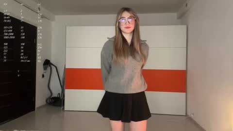 Snapshot of kellynaive chatting on 24, 3, 2026 Kem online show from 24, 3, 2026