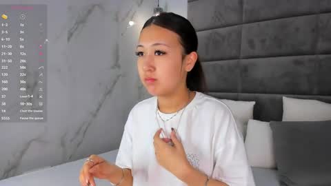 Snapshot of kellyy_bern chatting on 14, 9, 2025 kellyy_bern online show from 14, 9, 2025