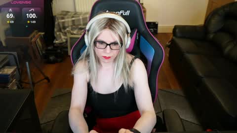 Snapshot of kelseycobalt chatting on 27, 5, 2026 kelseycobalt online show from 27, 5, 2026