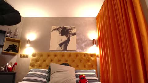 kelsikarterr online show from 20, 1, 2025