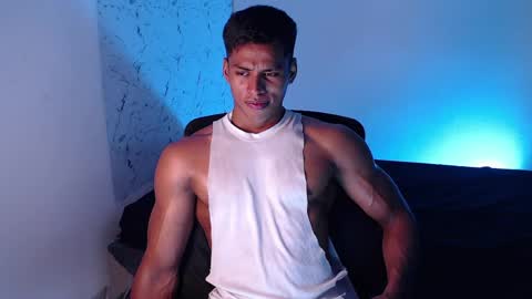 Snapshot of ken__owensx chatting on 12, 5, 2026 ken__owensx online show from 12, 5, 2026