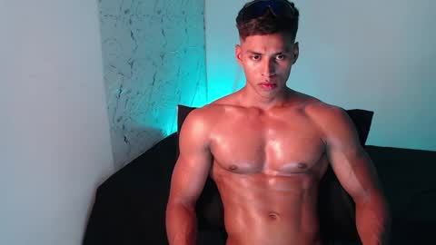 Snapshot of ken__owensx chatting on 18, 5, 2026 ken__owensx online show from 18, 5, 2026