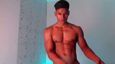 Snapshot of ken__owensx chatting on 19, 5, 2026 ken__owensx online show from 19, 5, 2026