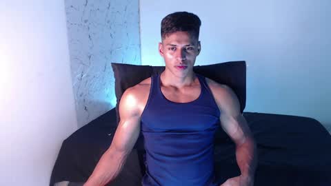 Snapshot of ken__owensx chatting on 28, 5, 2026 ken__owensx online show from 28, 5, 2026