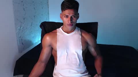 Snapshot of ken__owensx chatting on 1, 6, 2026 ken__owensx online show from 1, 6, 2026
