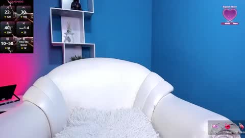 Snapshot of kenda_hot chatting on 20, 1, 2025 Laura online show from 20, 1, 2025