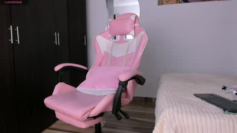 Aleja3 online show from 15, 4, 2026