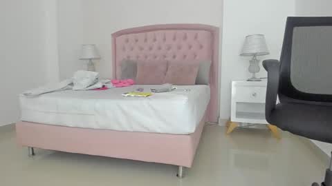 Snapshot of kendall__fox chatting on 24, 9, 2025 Kendall online show from 24, 9, 2025