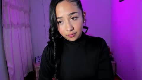 Snapshot of kendall_houle_ chatting on 17, 11, 2025 KendallHoule online show from 17, 11, 2025