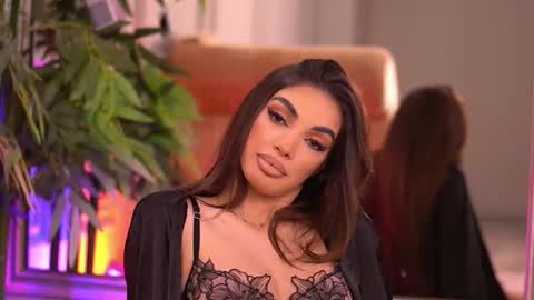 Snapshot of kendall_jolly chatting on 15, 12, 2025 Kendal online show from 15, 12, 2025