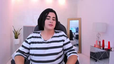 kendall_roous online show from 17, 9, 2025