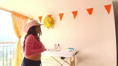 kendall online show from 4, 4, 2026