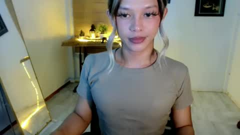 kendra_lunaxx online show from 30, 5, 2026