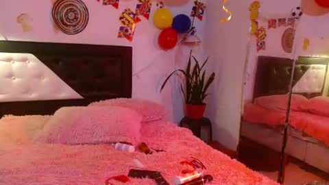 Snapshot of kendra_lust_69 chatting on 16, 6, 2026 kendra_lust_69 online show from 16, 6, 2026