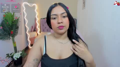 Snapshot of kendra_tay chatting on 31, 12, 2024 kendra online show from 31, 12, 2024