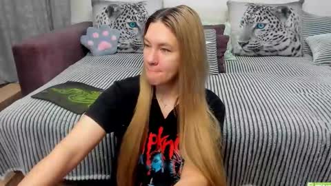 Kendra online show from 3, 11, 2025