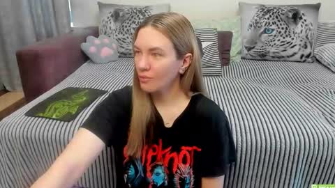 Snapshot of kendra_xx_ chatting on 18, 5, 2026 Kendra online show from 18, 5, 2026