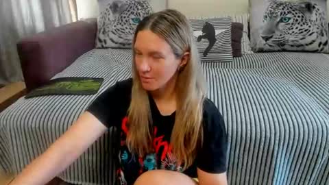 Snapshot of kendra_xx_ chatting on 23, 7, 2026 Kendra online show from 23, 7, 2026