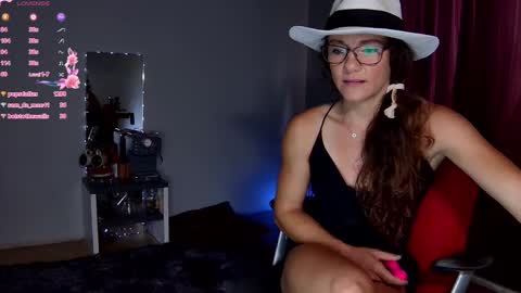 Snapshot of kendracam69 chatting on 3, 2, 2025 Kendra online show from 3, 2, 2025