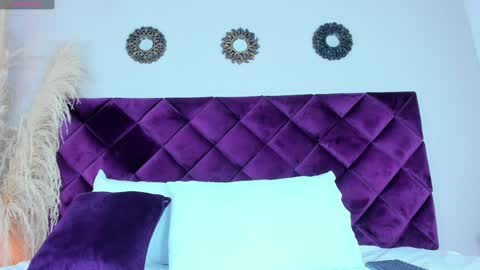 Kendral  online show from 4, 1, 2025