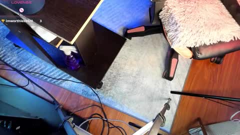  01  online show from 27, 11, 2025