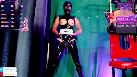 Snapshot of kenllyhot_and_valeriahell chatting on 24, 1, 2025 Valeria slave online show from 24, 1, 2025