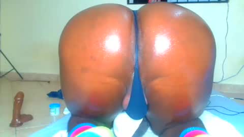 Snapshot of kenna_ass chatting on 15, 1, 2025 Kenia online show from 15, 1, 2025