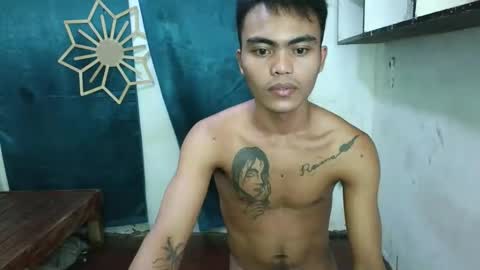 Snapshot of kenneth_jeey chatting on 16, 11, 2025 kenneth_jeey online show from 16, 11, 2025