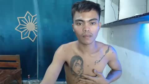 Snapshot of kenneth_jeey chatting on 19, 12, 2025 kenneth_jeey online show from 19, 12, 2025