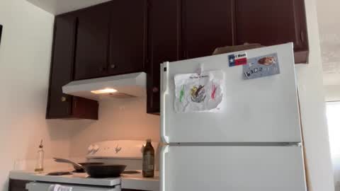 kennibby online show from 12, 4, 2026