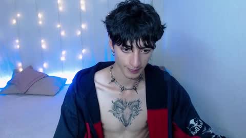 Snapshot of kenny__hot chatting on 6, 12, 2024 kenny online show from 6, 12, 2024