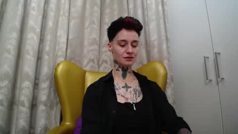 Snapshot of kennyvibe chatting on 25, 4, 2026 kennyvibe online show from 25, 4, 2026