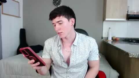 Snapshot of kent_zagann chatting on 11, 10, 2025 Santiago online show from 11, 10, 2025